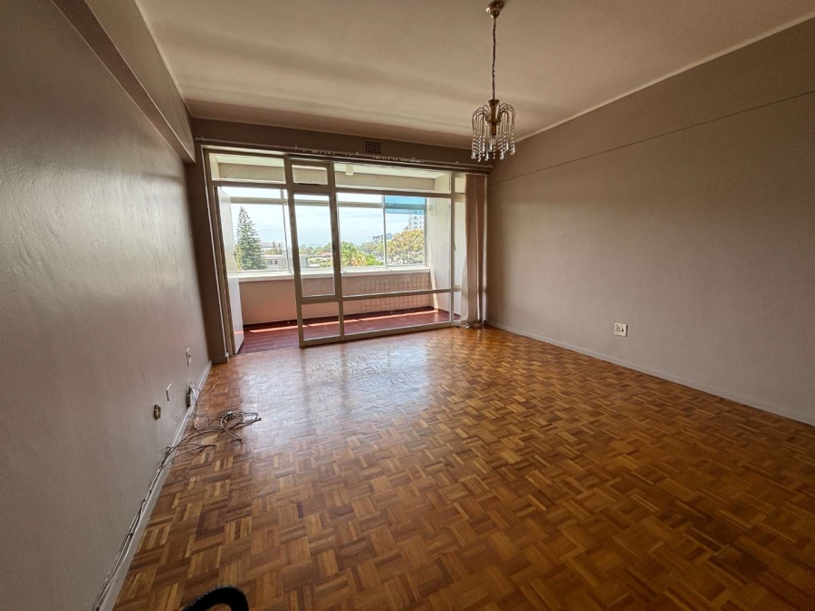 2 Bedroom Property for Sale in Three Anchor Bay Western Cape